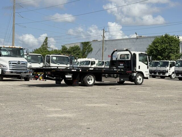 2027 Isuzu NRR 22' Jerr-Dan Rollback Car Carrier Truck
