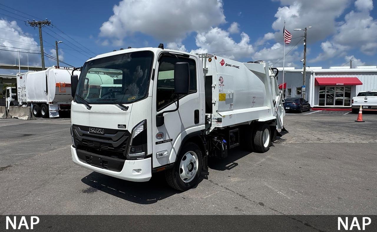 2027 Isuzu NRR