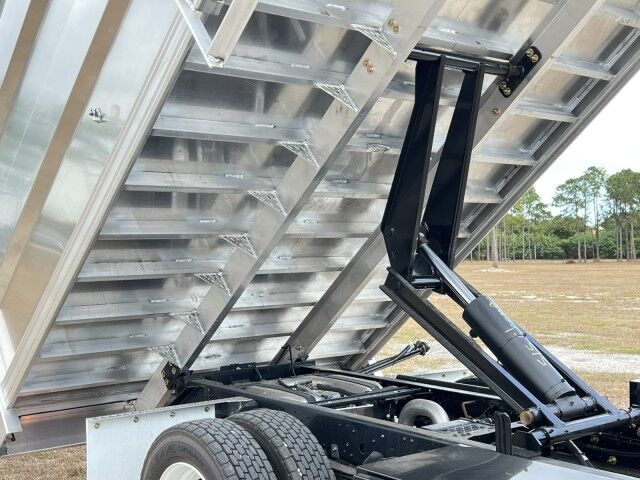 2027 Isuzu NRR Crew Cab GAS 12' BABCO Aluminum Chipper Truck with 2' Tunnel Box Homestead FL