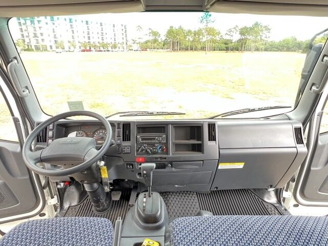 2027 Isuzu NRR Crew Cab GAS 12' BABCO Aluminum Chipper Truck with 2' Tunnel Box Homestead FL