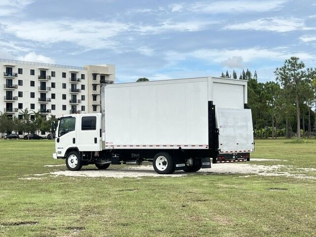 2027 Isuzu NRR Crew Cab GAS 16' Dry Box Truck with 2,000 Railgate