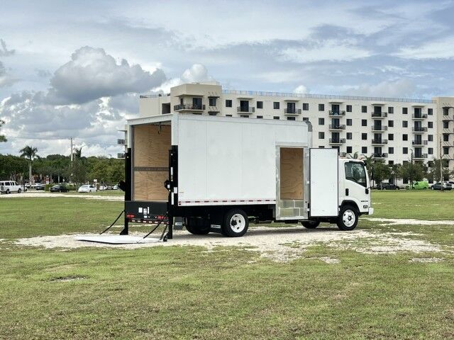 2027 Isuzu NRR Crew Cab GAS 16' Dry Box Truck with 2,000 Railgate