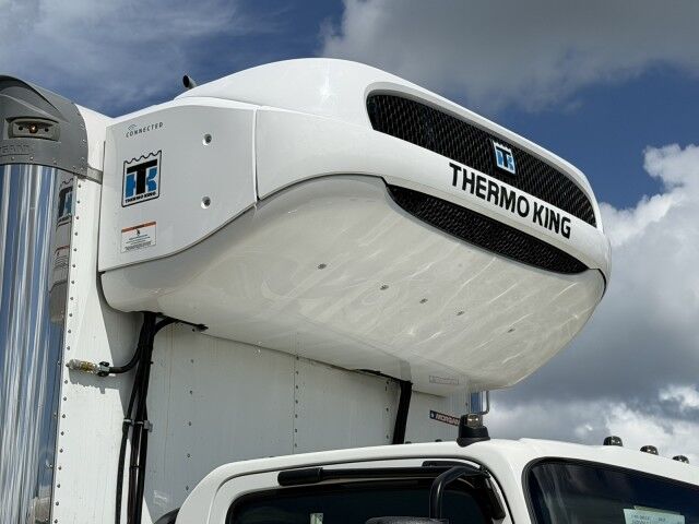 2027 Isuzu NRR DSL 20' Refrigerated Truck Homestead FL