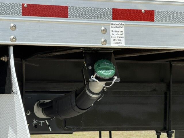 2027 Isuzu NRR DSL 20' Refrigerated Truck Homestead FL