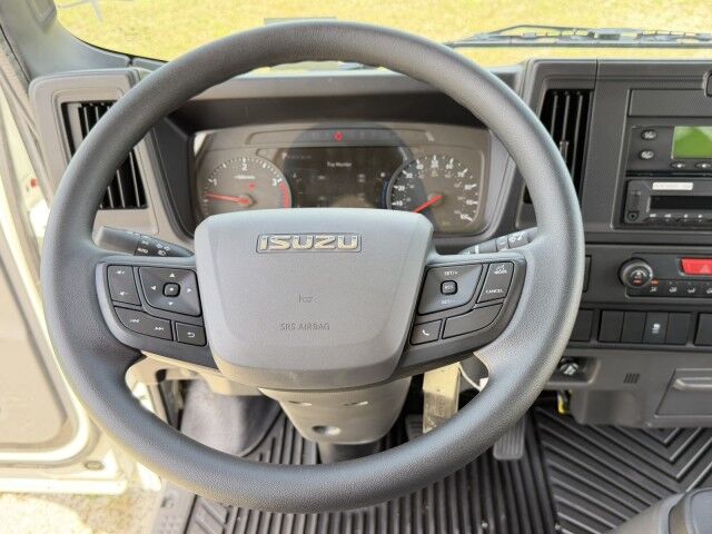 2027 Isuzu NRR DSL 20' Refrigerated Truck Homestead FL