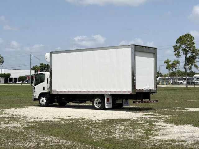 2027 Isuzu NRR DSL 20' Refrigerated Truck