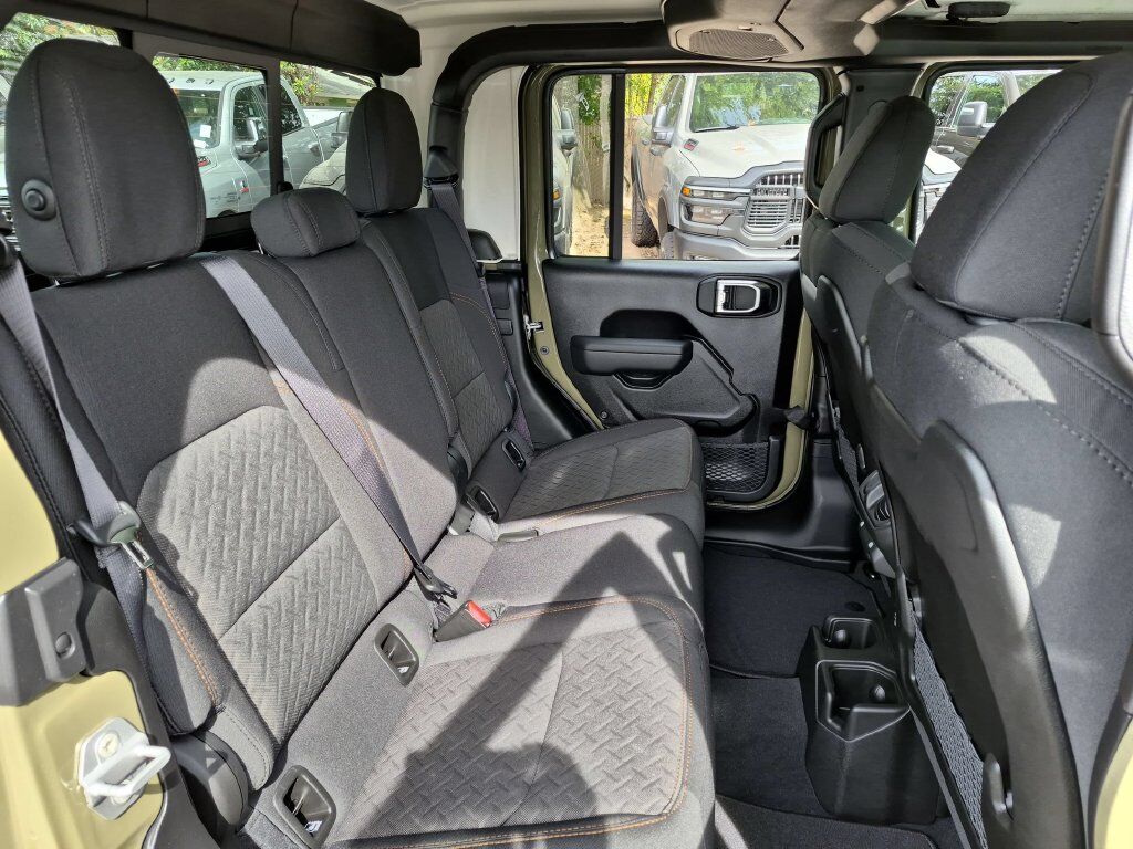 2027 Jeep Gladiator Mojave Gresham OR