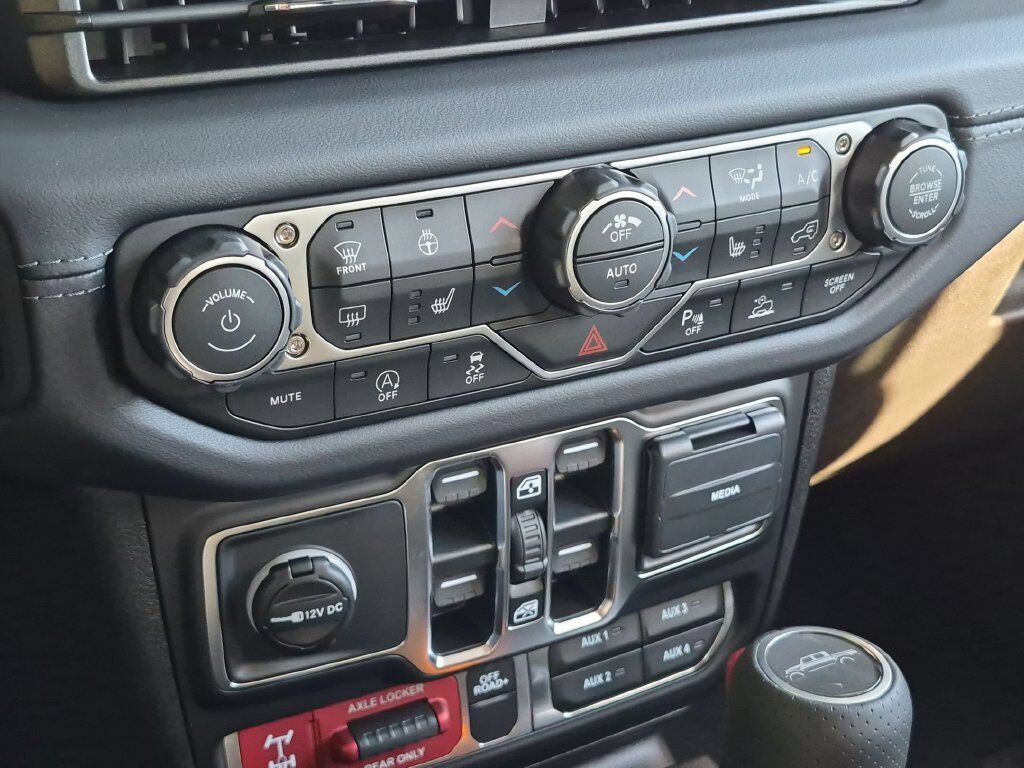 2027 Jeep Gladiator Mojave X Gresham OR