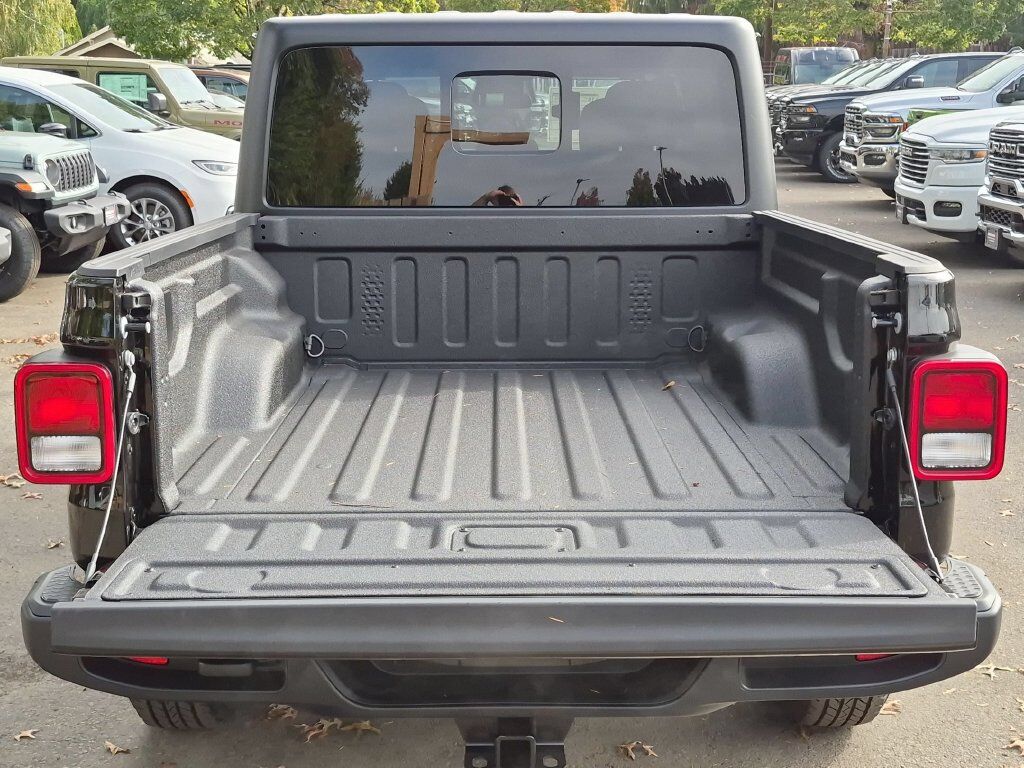 2027 Jeep Gladiator Sport S Gresham OR