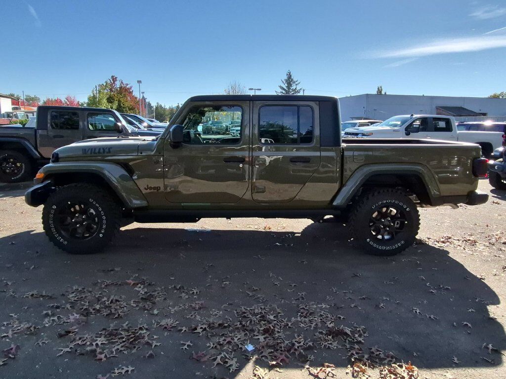 2027 Jeep Gladiator Willys Gresham OR