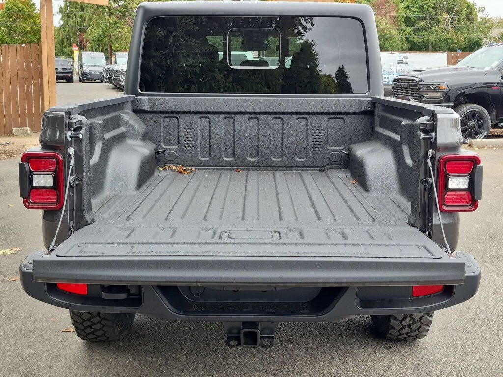 2027 Jeep Gladiator Willys Gresham OR