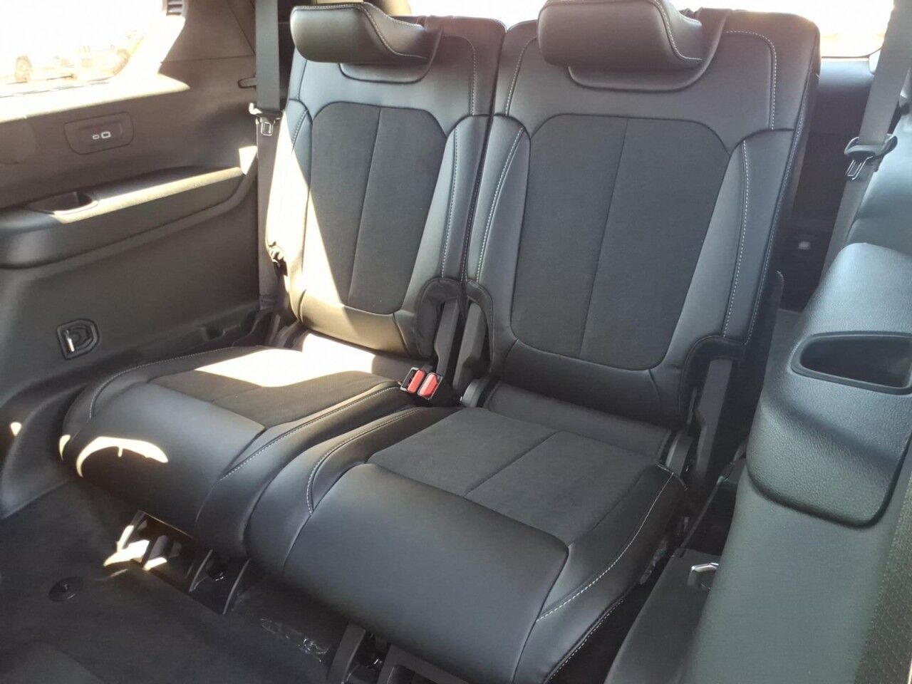 2027 Jeep Grand Cherokee L Laredo Altitude Uvalde TX