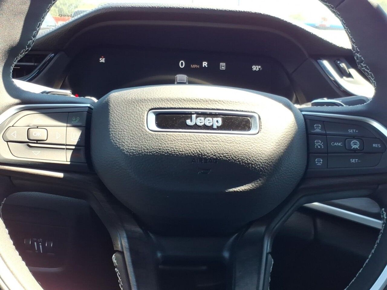 2027 Jeep Grand Cherokee L Laredo Altitude Uvalde TX