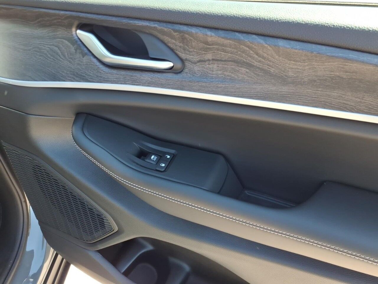 2027 Jeep Grand Cherokee L Laredo Altitude Uvalde TX