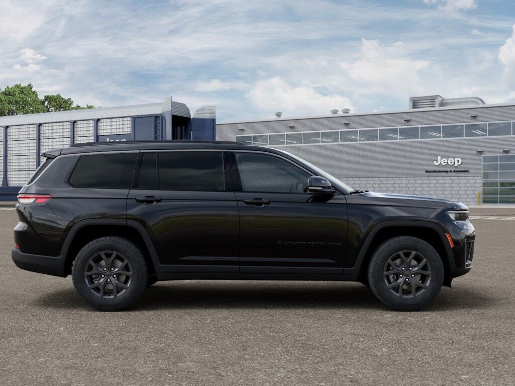 2027 Jeep Grand Cherokee L Laredo Altitude Owego NY