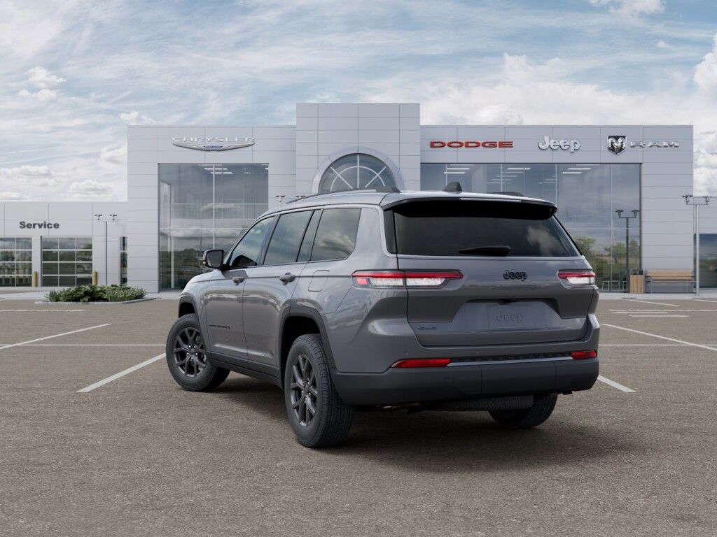 2027 Jeep Grand Cherokee L Laredo Altitude