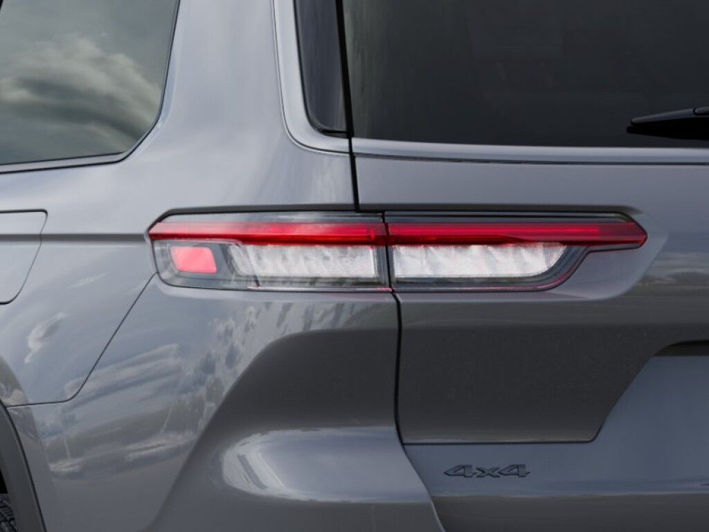2027 Jeep Grand Cherokee L Laredo Altitude Owego NY