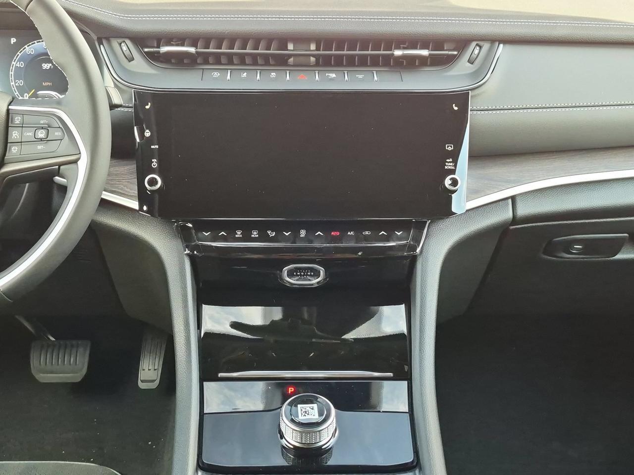 2027 Jeep Grand Cherokee L Laredo Altitude Castroville TX