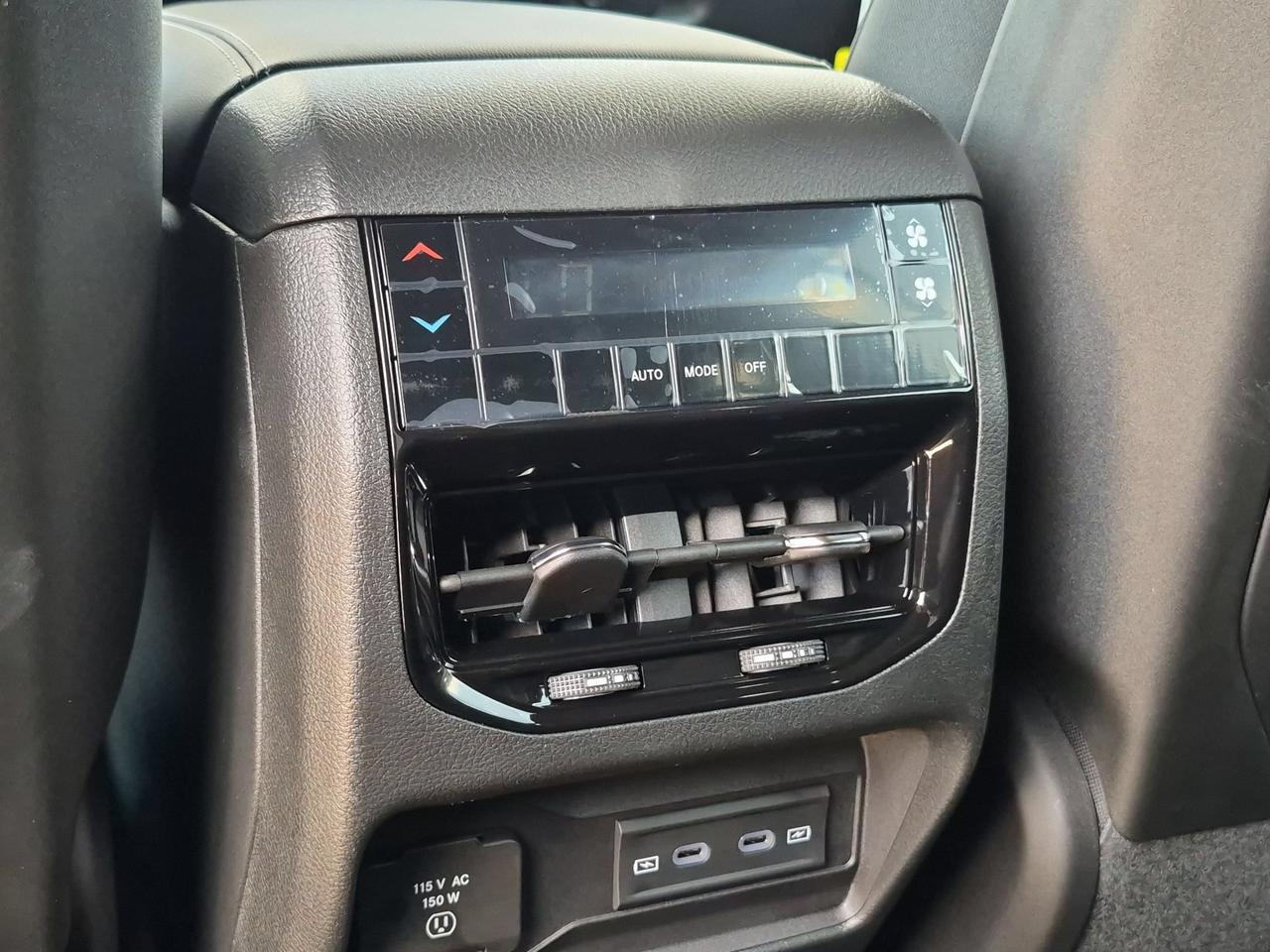 2027 Jeep Grand Cherokee L Laredo Altitude Castroville TX