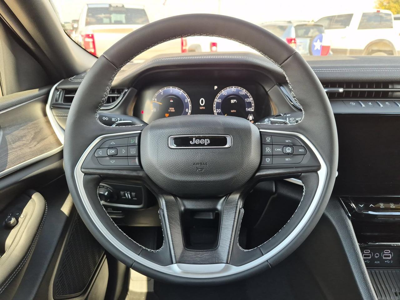 2027 Jeep Grand Cherokee L Laredo Altitude Castroville TX