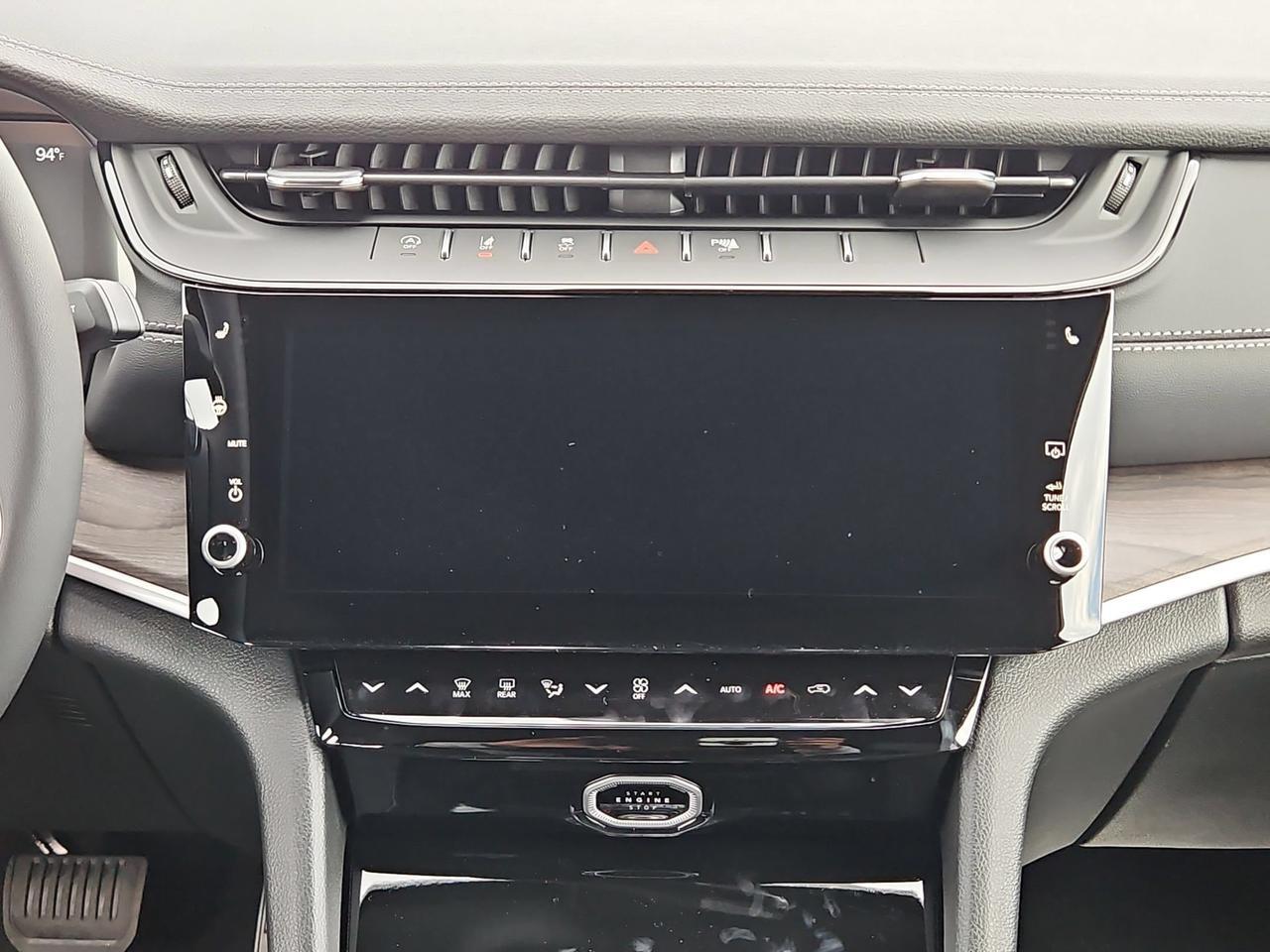 2027 Jeep Grand Cherokee L Laredo Altitude Castroville TX