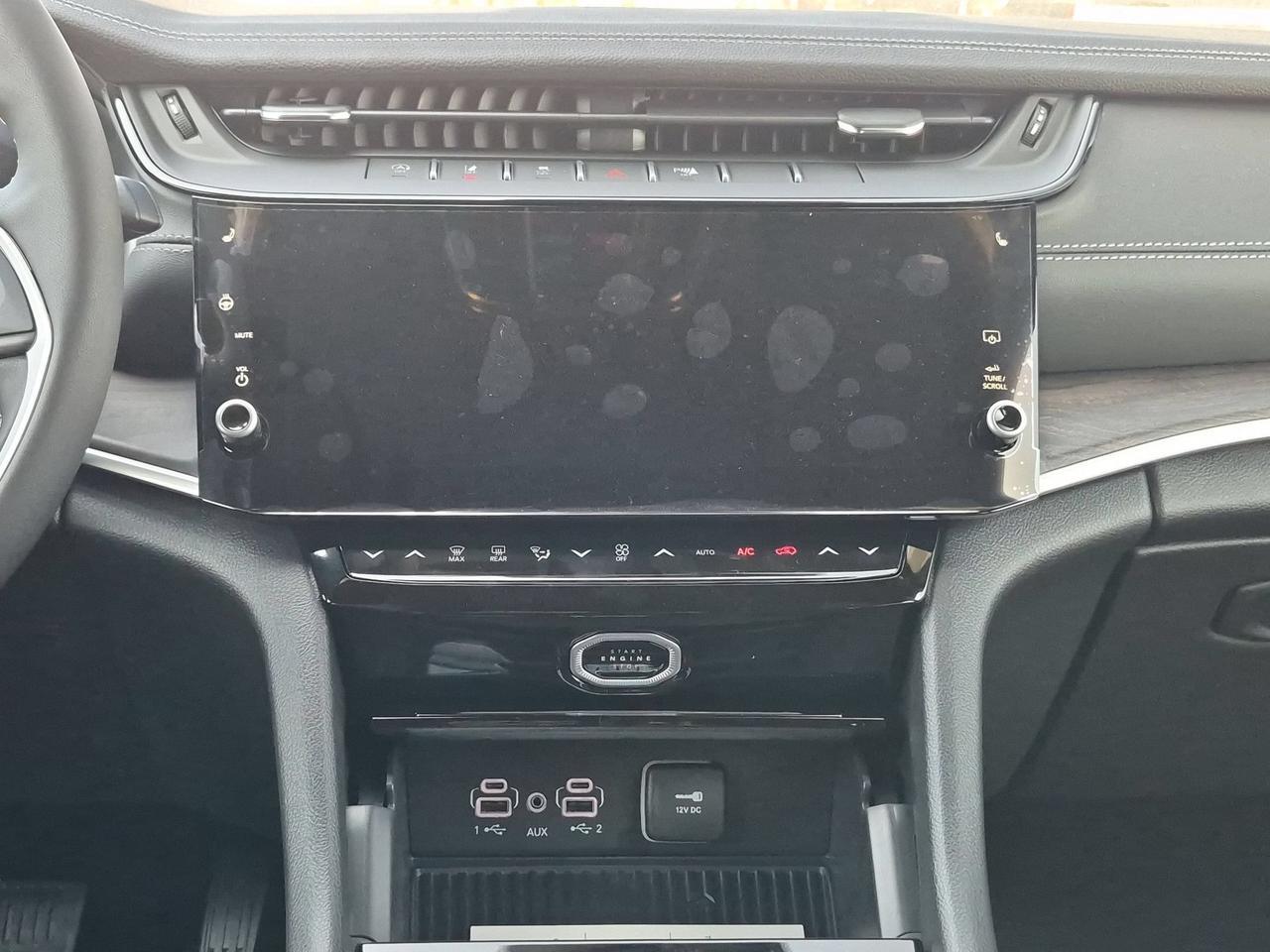 2027 Jeep Grand Cherokee L Laredo Altitude Castroville TX