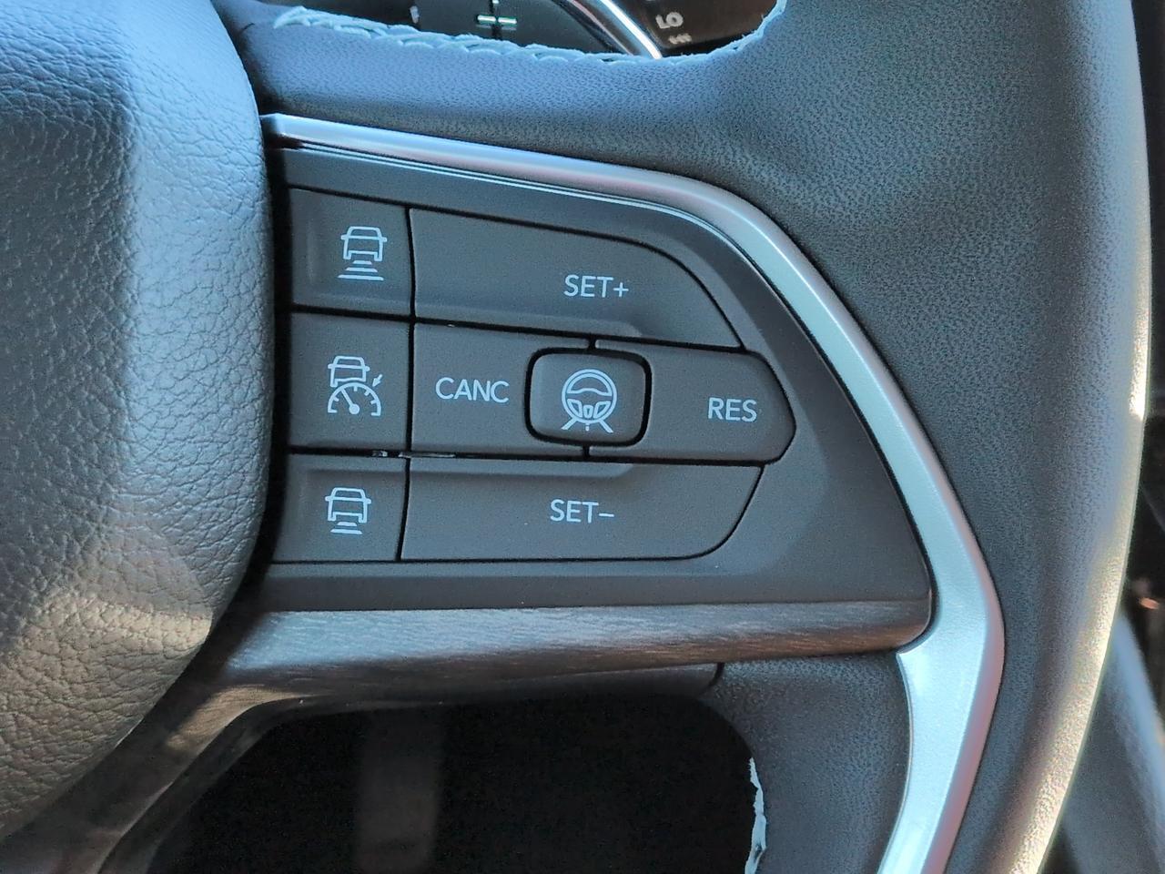 2027 Jeep Grand Cherokee L Laredo Altitude Winder GA