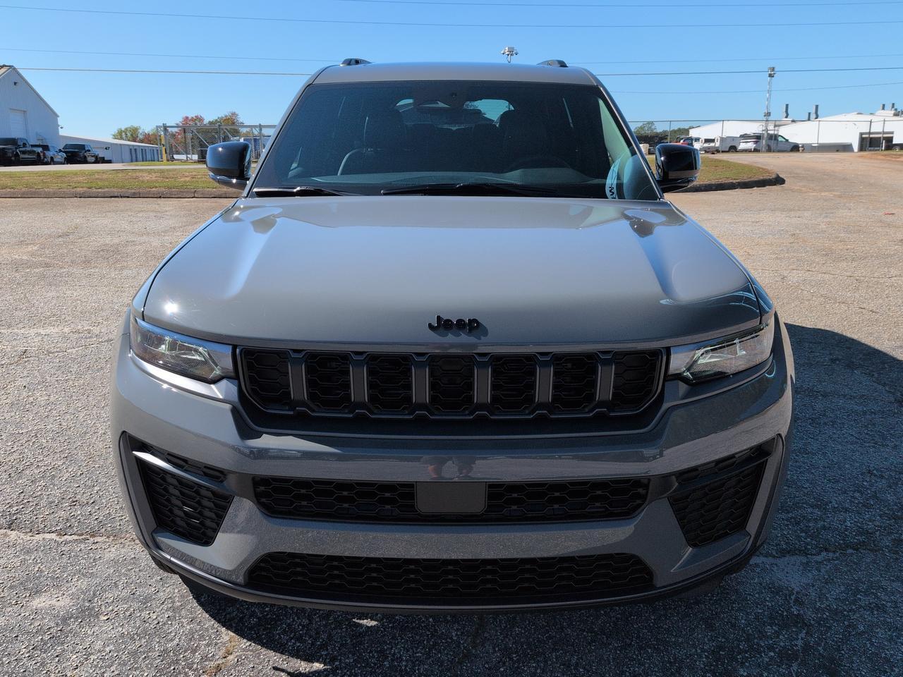 2027 Jeep Grand Cherokee L Laredo Altitude Winder GA