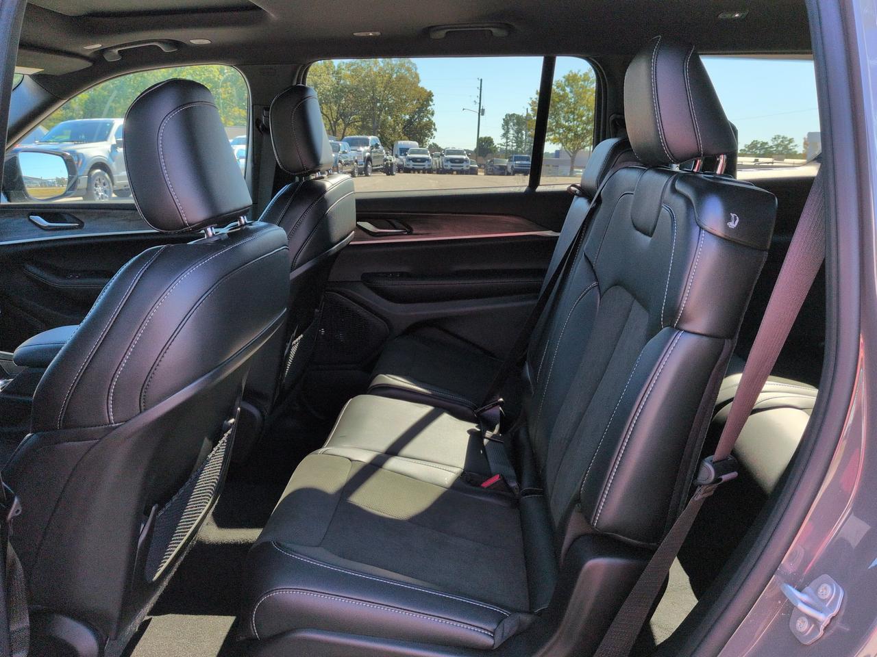 2027 Jeep Grand Cherokee L Laredo Altitude Winder GA