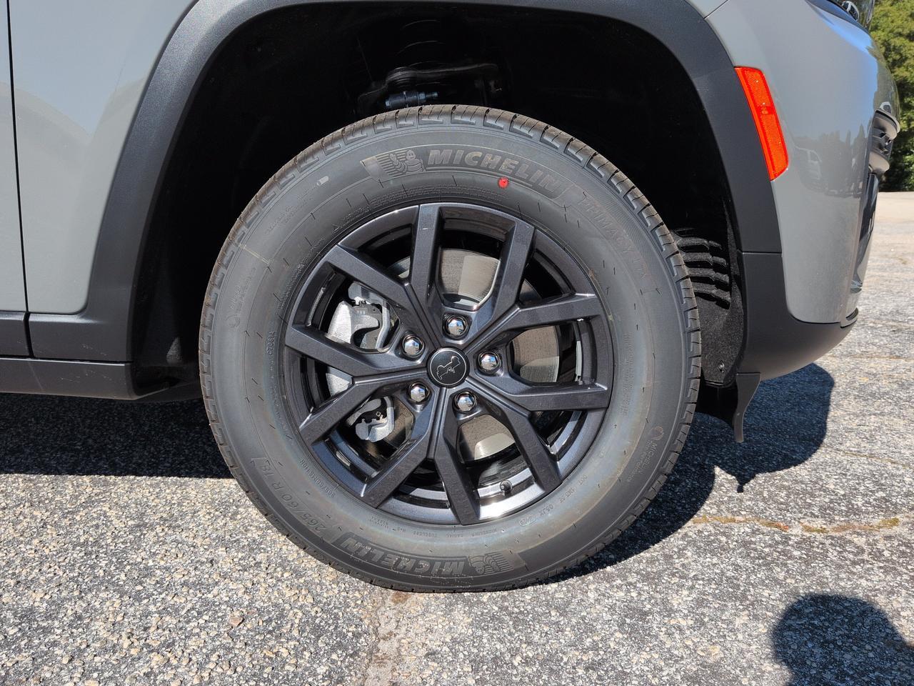 2027 Jeep Grand Cherokee L Laredo Altitude Winder GA