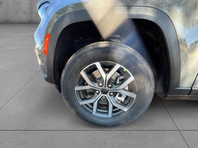 2027 Jeep Grand Cherokee L Laredo X Burnet TX