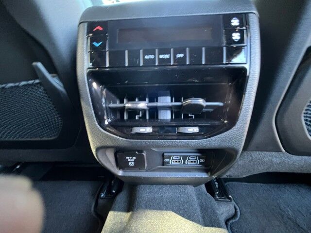 2027 Jeep Grand Cherokee L Laredo X Burnet TX