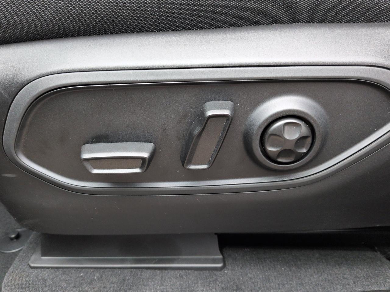 2027 Jeep Grand Cherokee L Laredo X Appleton WI