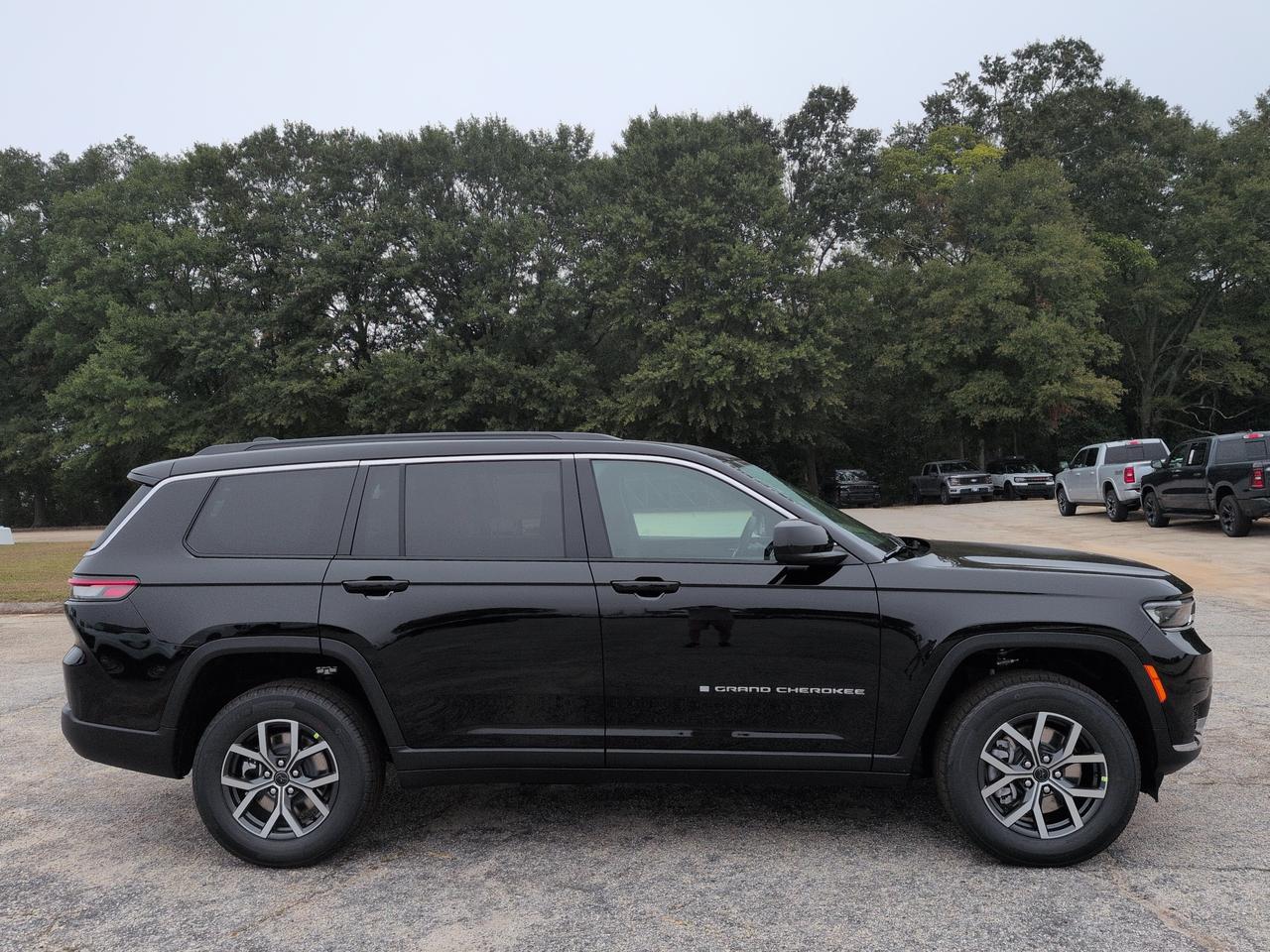 2027 Jeep Grand Cherokee L