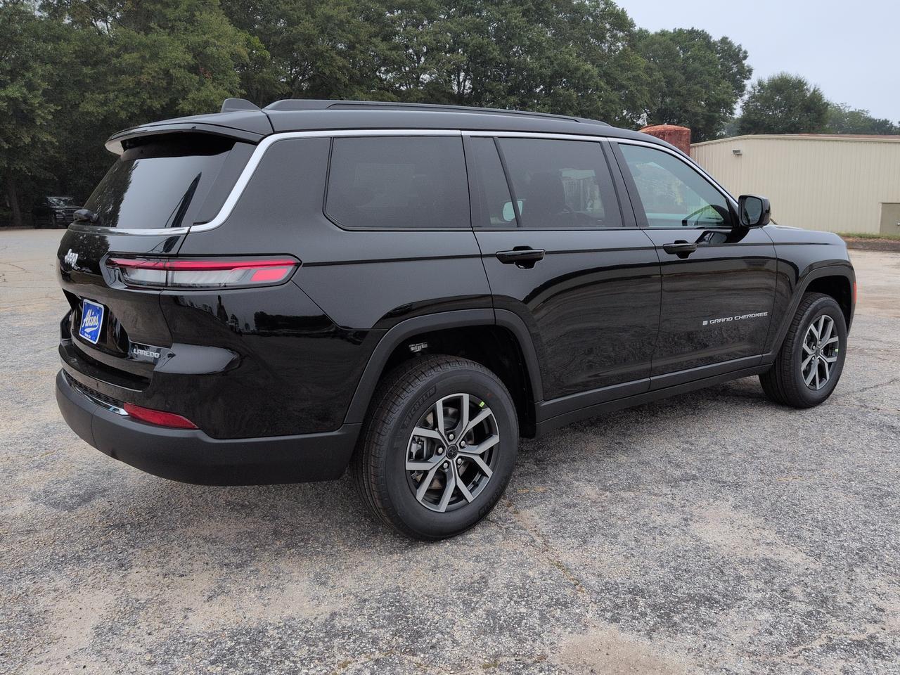 2027 Jeep Grand Cherokee L Laredo X Appleton WI