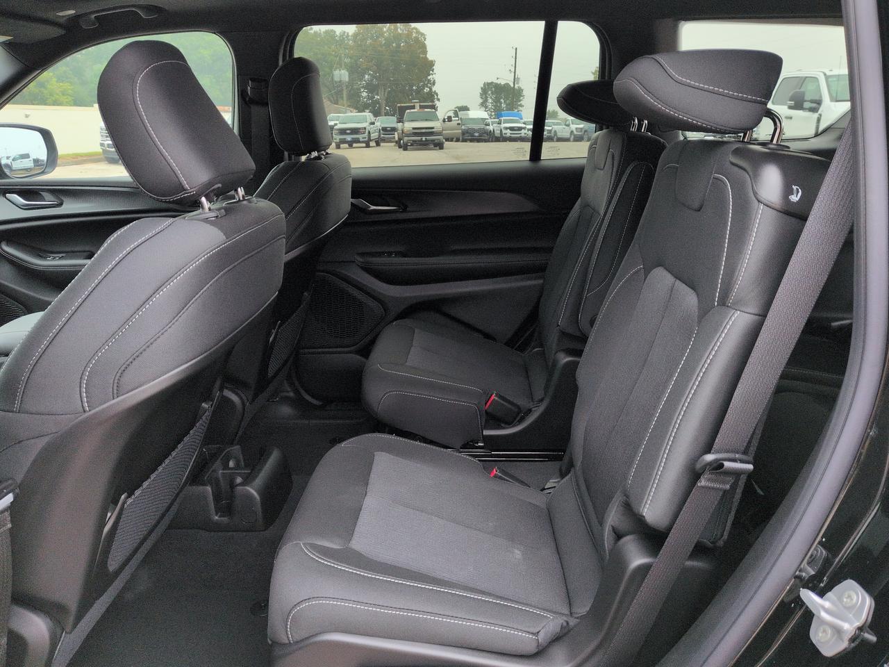 2027 Jeep Grand Cherokee L Laredo X Winder GA