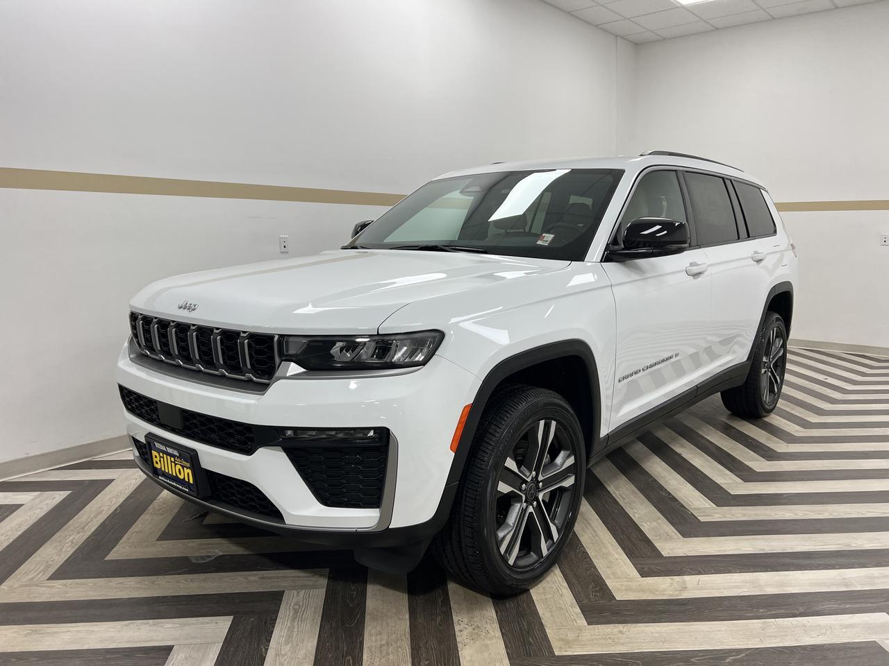 2027 Jeep Grand Cherokee L Limited Gasoline