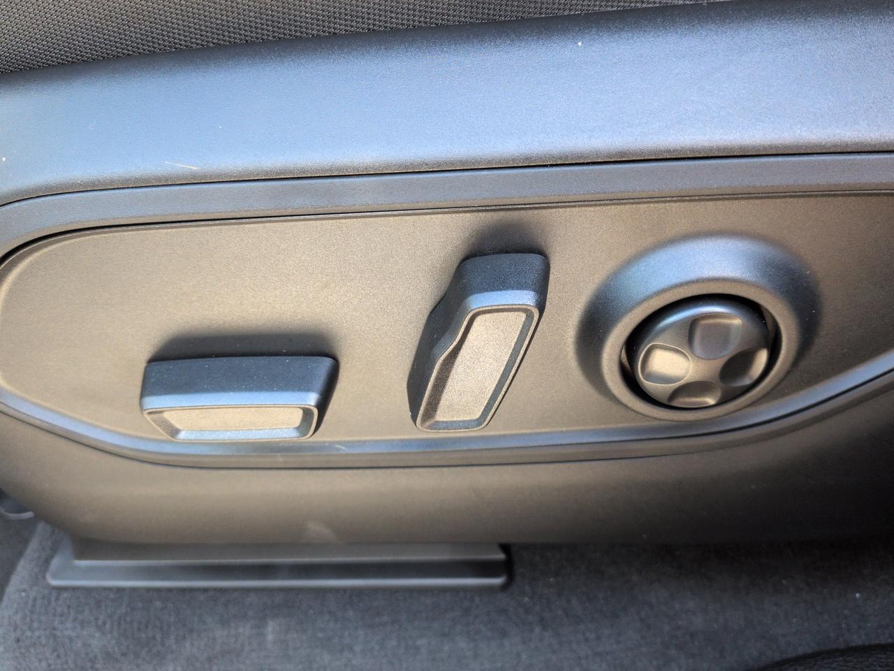 2027 Jeep Grand Cherokee L Limited Reserve Winder GA
