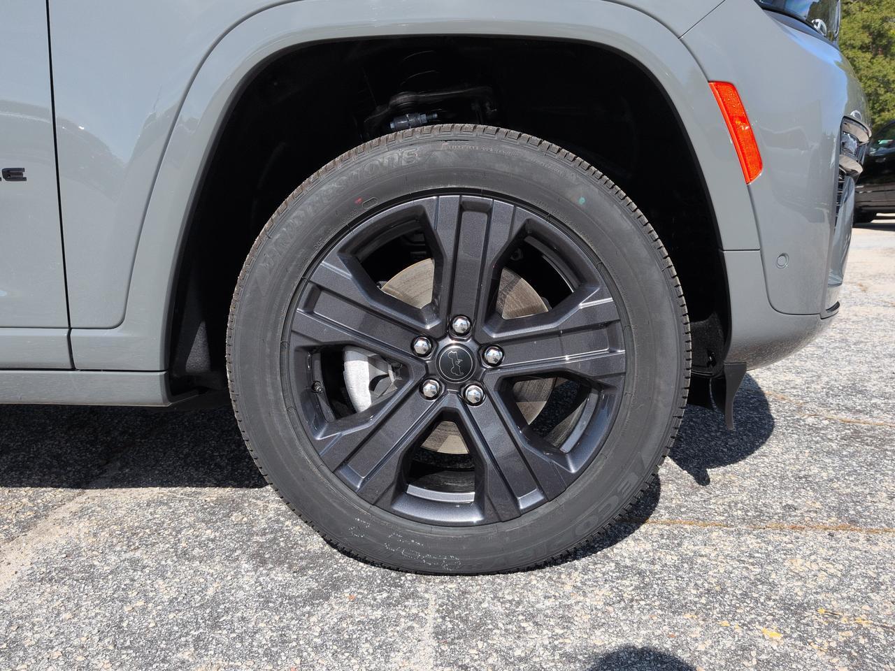 2027 Jeep Grand Cherokee L Limited Reserve Winder GA