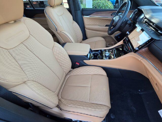 2027 Jeep Grand Cherokee L Summit Folsom CA