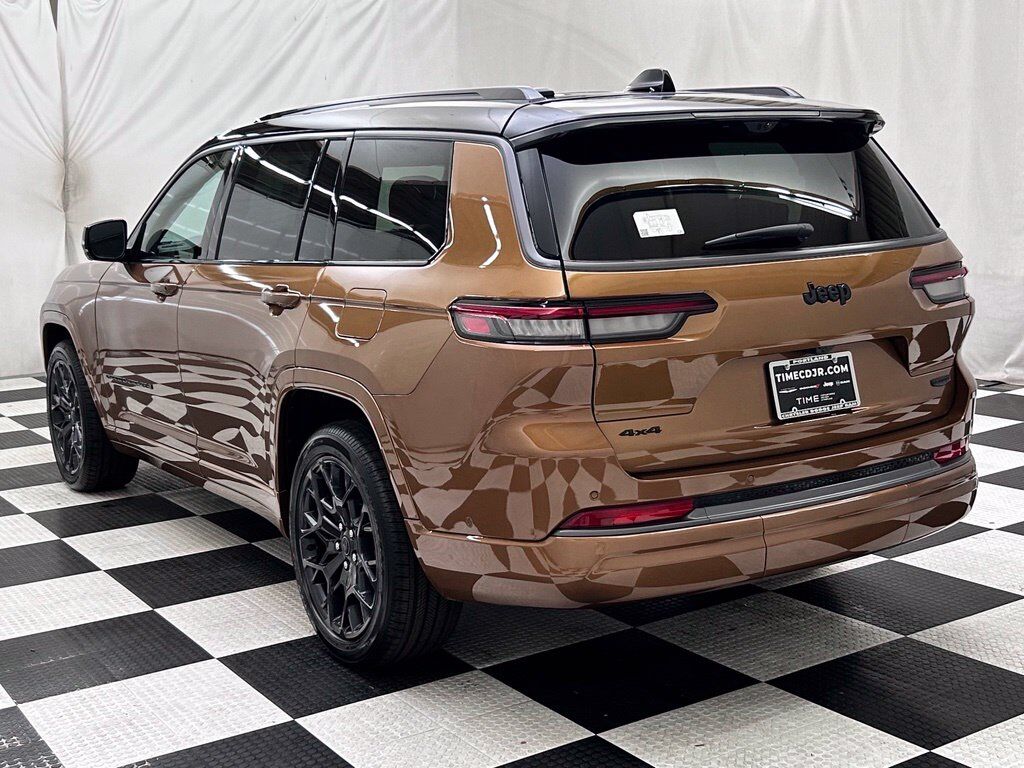 2027 Jeep Grand Cherokee L Summit Portland OR