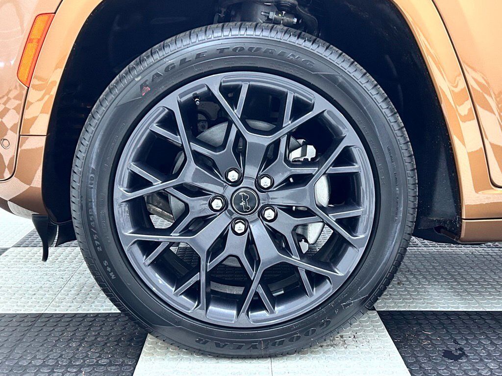 2027 Jeep Grand Cherokee L Summit Portland OR