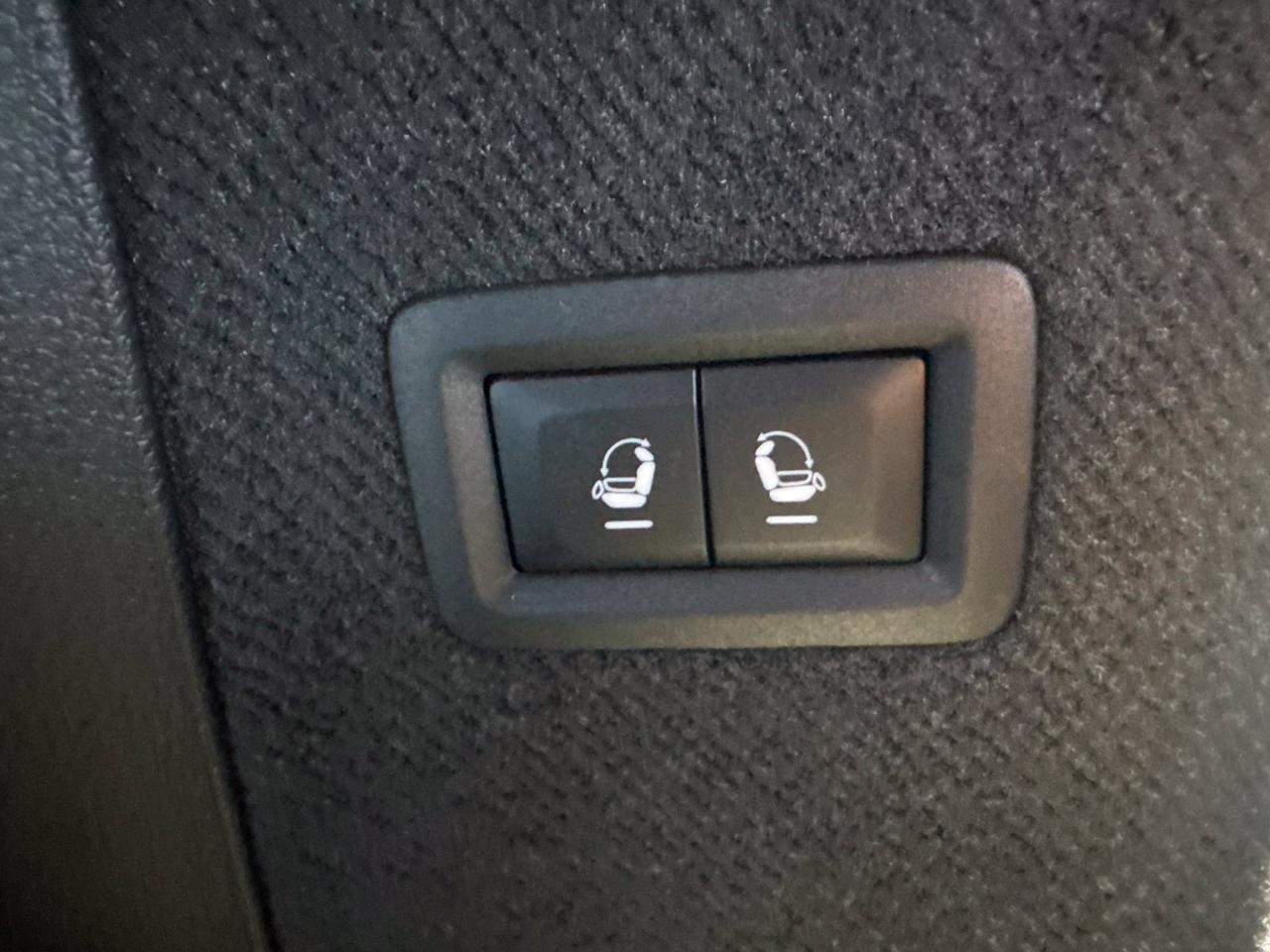 2027 Jeep Grand Cherokee L Summit Watertown SD