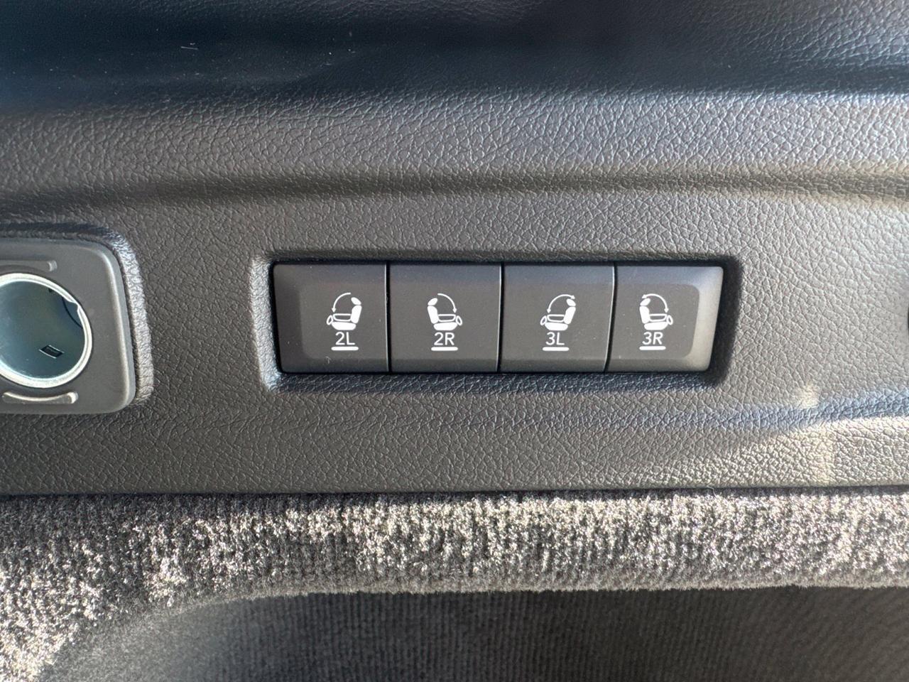 2027 Jeep Grand Cherokee L Summit Watertown SD