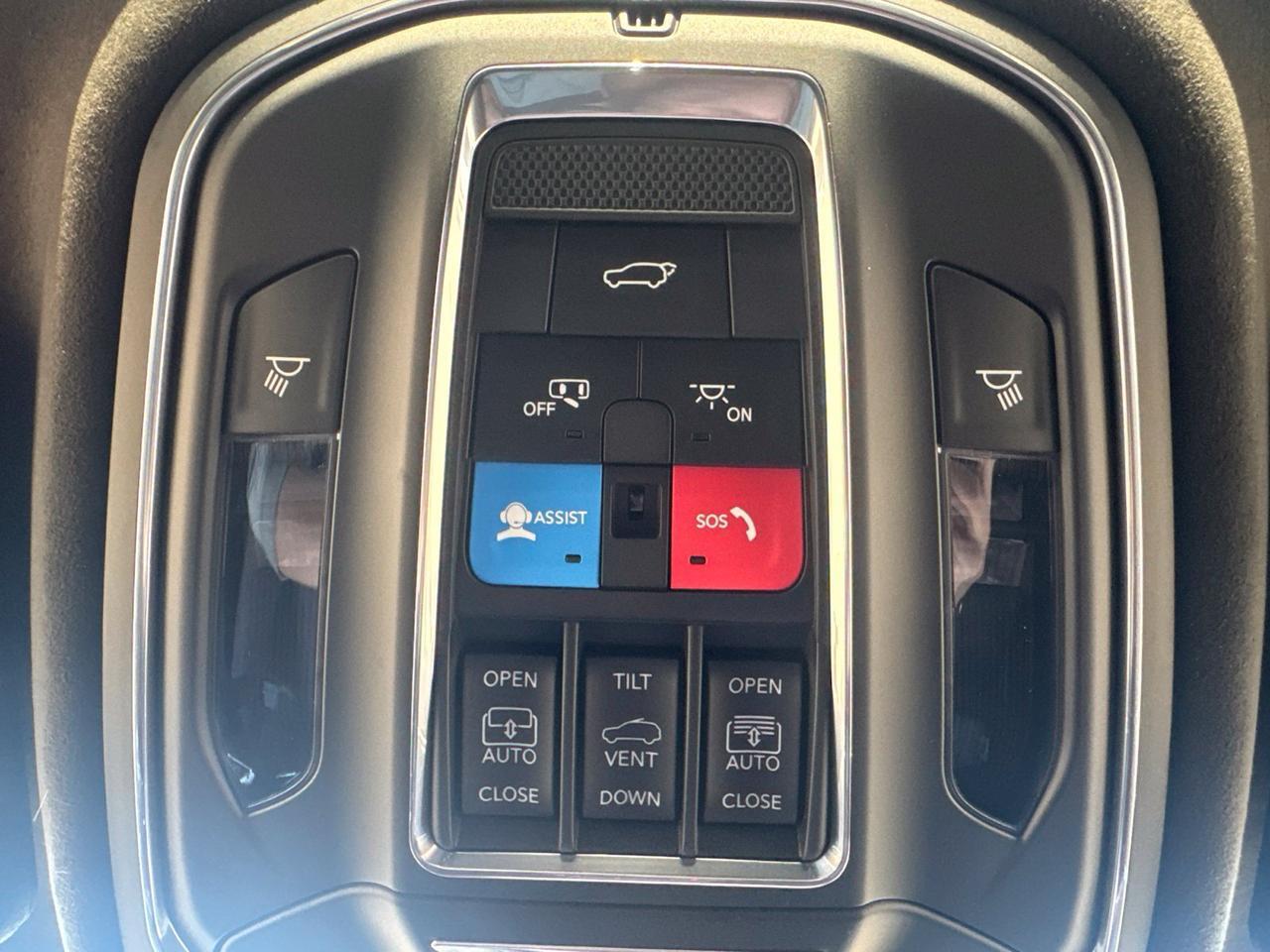 2027 Jeep Grand Cherokee L Summit Watertown SD
