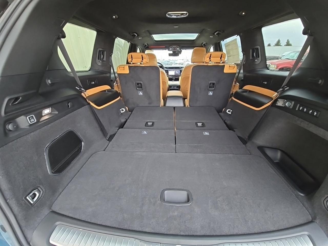 2027 Jeep Grand Cherokee L Summit Watertown SD