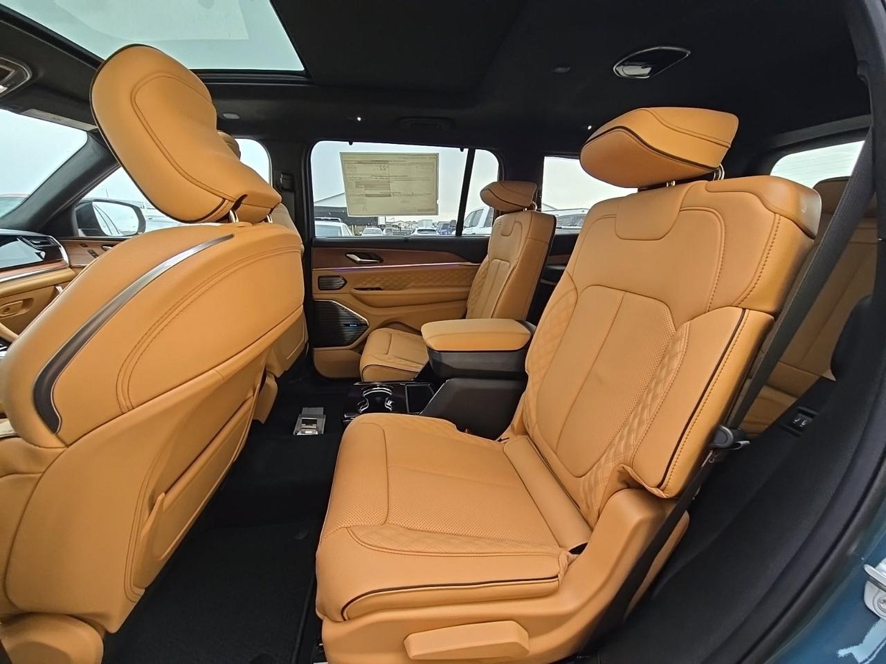 2027 Jeep Grand Cherokee L Summit Watertown SD