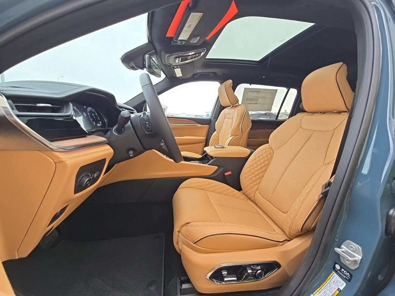 2027 Jeep Grand Cherokee L Summit Watertown SD