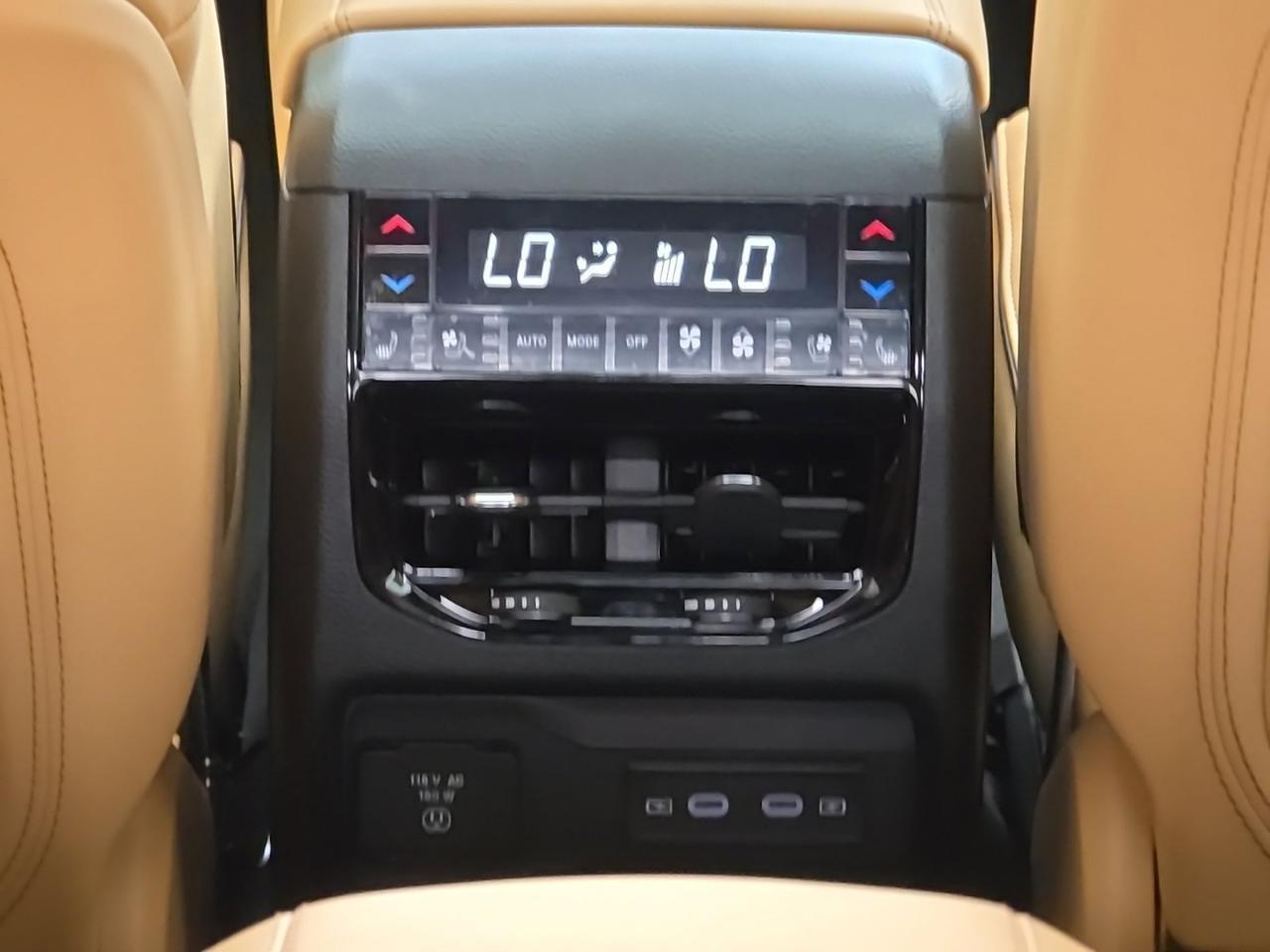 2027 Jeep Grand Cherokee L Summit Watertown SD