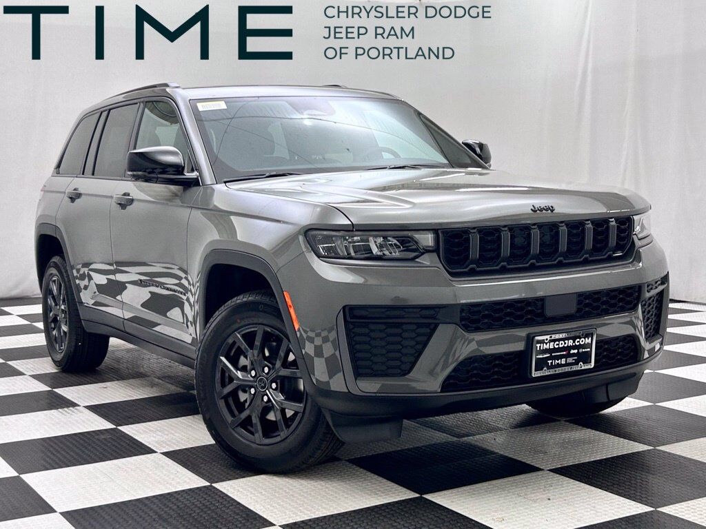 2027 Jeep Grand Cherokee Laredo Altitude
